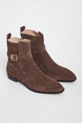 Botki damski zamszowe LIU JO. Botki damskie Liu Jo, bez wzorów, z zamszu, bez obcasa, bez zapięcia. W wyprzedaży za 584.35 zł.