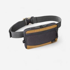 Organizer portfel trekkingowy Forclaz Travel XL. Brązowe portfele męskie FORCLAZ, bez wzorów. Za 54.99 zł.