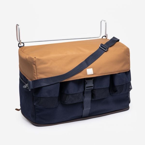 Second Life - Torba stajenna granatowo-brązowa. Brązowe torby na ramię męskie FOUGANZA, z materiału, na ramię, duże. Za 199.00 zł.