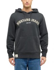 Męska Bluza Nierozpinana Mustang Style Eden Pirate Black 1017554 4088. Czarne bluzy męskie Mustang, m, bez wzorów, bez ramiączek, z kapturem. Za 139.99 zł.
