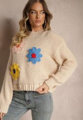 Beżowy Sweter z Wiskozą i Kwiatowym Motywem Labrienna. Brązowe swetry nierozpinane damskie Renee, l, z aplikacjami, z wiskozy, casualowe, bez kołnierzyka, bez ramiączek. Za 99.99 zł.