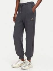 EA7 Emporio Armani Spodnie dresowe 7W000193 AF24375 U8117 Szary ciemny Regular Fit. Szare spodnie dresowe damskie EA7 Emporio Armani, bez wzorów, z dresówki. Za 579.99 zł.