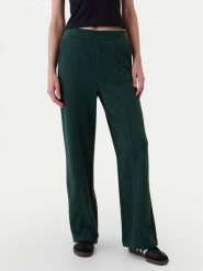Gap Spodnie dresowe 523579-00 Zielony Regular Fit. Zielone spodnie dresowe damskie GAP, bez wzorów, z bawełny. Za 219.99 zł.