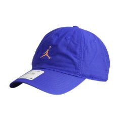 Czapka z daszkiem bejsbolówka Air Jordan Jumpman Heritage86 Washed Cap. Niebieskie czapki damskie Jordan, bez wzorów, sportowe. Za 126.00 zł.