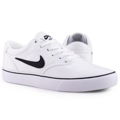 Buty sportowe trampki Nike SB CHRON 2 CNVS. Białe obuwie sportowe damskie Nike, bez wzorów, bez zapięcia, trekkingowe. W wyprzedaży za 289.00 zł.