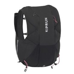 Plecak do biegania w terenie unisex Kiprun Bag 900 15 l z bukłakiem 2 l. Czarne plecaki męskie KIPRUN, bez wzorów, sportowe. Za 399.99 zł.
