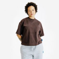 Koszulka Crop damska. Brązowe bluzki damskie Decathlon, s, bez wzorów, z bawełny, bez kołnierzyka, bez ramiączek. Za 54.99 zł.