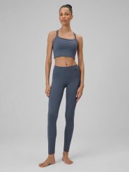 4F Legginsy do jogi szybkoschnące damskie - granatowe XS. Fioletowe legginsy damskie 4F, bez wzorów, z włókna. Za 149.99 zł.