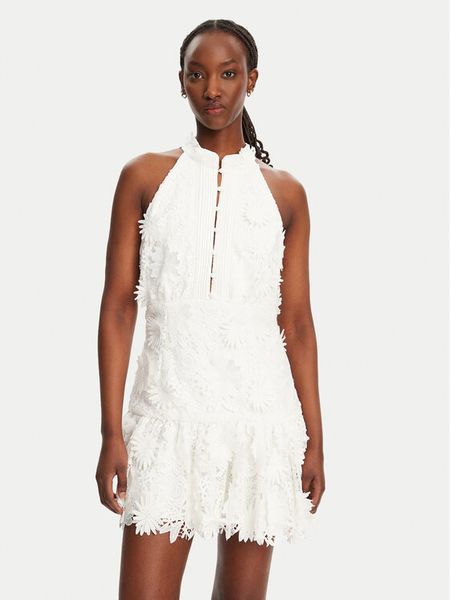 Bardot Sukienka koktajlowa Remy 59845DB Biały Slim Fit. Białe sukienki damskie Bardot, bez wzorów, z syntetyku, wizytowe, bez kołnierzyka, bez ramiączek. Za 359.99 zł.