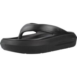 Sandały PUMA YELLOW FLATTER FLIP Czarny. Czarne sandały damskie Puma, bez wzorów, z gumy, bez obcasa, bez zapięcia. Za 179.99 zł.