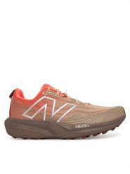 New Balance Buty do biegania FuelCell Venym MTVNYMV1 Pomarańczowy. Brązowe buty sportowe męskie New Balance, bez wzorów, z materiału, bez zapięcia, do biegania. Za 489.99 zł.