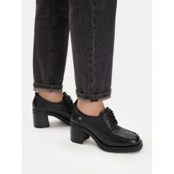 Półbuty G-Star. Czarne półbuty damskie G-Star, bez wzorów, retro, bez obcasa, na obcasie, bez zapięcia. Za 239.99 zł.