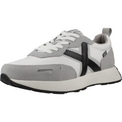 Buty MUNICH XEMINE 79 Biały. Białe buty zimowe męskie munich, bez wzorów, ze skóry, bez obcasa, bez zapięcia. Za 511.99 zł.