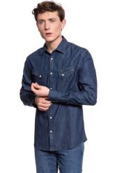 KOSZULA JEANSOWA MĘSKA WRANGLER L/S WESTERN SHIRT DARK INDIGO W5870O61E. Niebieskie koszule męskie Wrangler, l, bez wzorów, z denimu, eleganckie, bez kołnierzyka, bez ramiączek. W wyprzedaży za 69.99 zł.