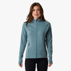 Bluza turystyka damska Swedemount Ultra Light Tech Midlayer Hood szybkoschnąca. Niebieskie bluzy damskie SWEDEMOUNT, bez wzorów, bez ramiączek, bez kaptura. W wyprzedaży za 222.00 zł.