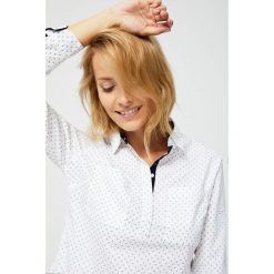 Koszula z nadrukiem. Koszule damskie MOODO, s, bez wzorów, bez kołnierzyka, bez ramiączek. Za 39.99 zł.