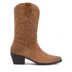 Kozaki Lasocki. Brązowe kozaki damskie Lasocki, bez wzorów, bez obcasa, na słupku, bez zapięcia. Za 299.99 zł.