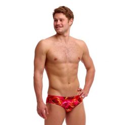 Kąpielówki męskie Funky Trunks Saucy Sonar - slipy. Czerwone kąpielówki męskie Funky Trunks, m, bez wzorów. Za 139.00 zł.