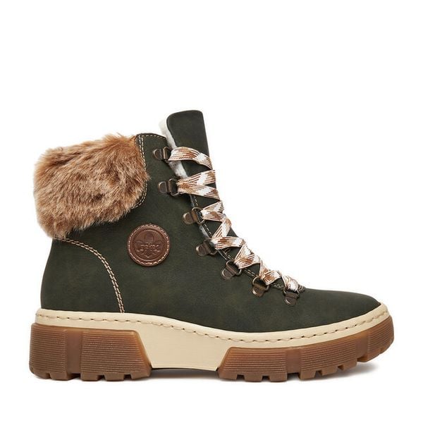 Trzewiki Rieker. Zielone botki damskie Rieker, bez wzorów, bez obcasa, na płaskiej podeszwie, bez zapięcia. Za 309.99 zł.