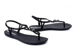 IPANEMA 83512 Class Spheres Sand Fem AQ957 black/silver, sandały damskie. Czarne sandały damskie Ipanema, bez wzorów, bez obcasa, bez zapięcia. Za 104.93 zł.