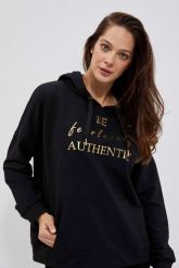 Bluza z kapturem i ozdobnym napisem czarna. Czarne bluzy damskie MOODO, m, bez wzorów, z bawełny, bez ramiączek, z kapturem. W wyprzedaży za 69.99 zł.