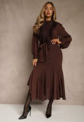 Brązowa Romantyczna Sukienka z Bufiastymi Rękawami i Falbanką z Koronki Sewmira. Brązowe sukienki damskie Renee, l, bez wzorów, z koronki, eleganckie, bez kołnierzyka, bez ramiączek, maxi. Za 159.99 zł.