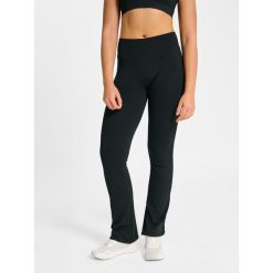 Damskie legginsy Hummel Hiit Seamless Flare. Czarne legginsy damskie Hummel, bez wzorów. Za 239.50 zł.