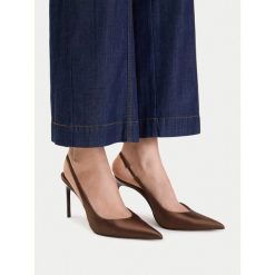 Szpilki Nine West. Brązowe szpilki damskie Nine West, bez wzorów, bez obcasa, na szpilce, bez zapięcia. Za 279.99 zł.