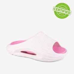 Damskie klapki Coqui Galaxy. Białe klapki damskie Coqui, bez wzorów, bez obcasa, bez zapięcia. Za 134.99 zł.