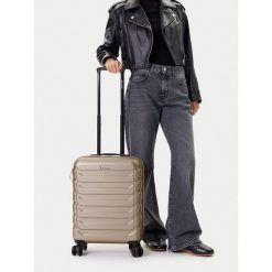 Walizka kabinowa GINO ROSSI. Żółte walizki damskie Gino Rossi, bez wzorów. Za 259.99 zł.