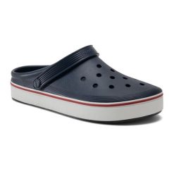 Klapki plażowe męskie Crocs Crocband Clean Of Court Clog. Niebieskie klapki męskie Crocs, bez wzorów, bez zapięcia. Za 209.99 zł.
