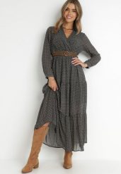Czarna Sukienka Demusa. Czarne sukienki damskie Born2be, l, bez wzorów, z tkaniny, bez kołnierzyka, bez ramiączek, maxi, kopertowe. Za 149.99 zł.