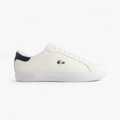 Tenisówki Lacoste Model Powercourt Kolor Biały. Białe trampki męskie Lacoste, bez wzorów, z gumy, eleganckie, bez zapięcia. Za 378.00 zł.