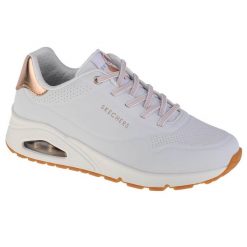 Tenisówki Skechers Model Shimmer Away Kolor Biały. Białe trampki i tenisówki damskie Skechers, bez wzorów, z materiału, bez zapięcia. Za 425.00 zł.
