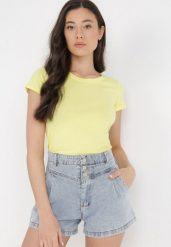 Żółty T-shirt Eudinna. Żółte t-shirty damskie Born2be, l, bez wzorów, z bawełny, klasyczne, bez kołnierzyka, bez ramiączek. Za 29.99 zł.