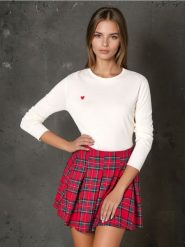 Sweter - kremowy. Białe swetry nierozpinane damskie Sinsay, l, bez wzorów, bez kołnierzyka, bez ramiączek. W wyprzedaży za 25.99 zł.