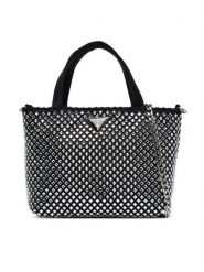 Guess Torebka Tasmin Mini HWRY99 31750 Czarny. Czarne torebki do ręki damskie Guess, z aplikacjami, z materiału, bez dodatków. Za 659.99 zł.