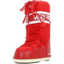 Buty MOON BOOT ICON NYLON Czerwony. Czerwone obuwie trekkingowe damskie Moon Boot, z nylonu, bez zapięcia. Za 818.99 zł.