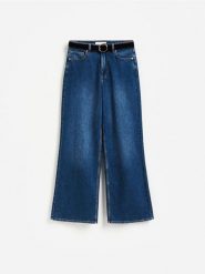 Jeansy wide leg z dodatkiem lyocellu - granatowy. Niebieskie jeansy damskie Reserved, bez wzorów, z bawełny. Za 159.99 zł.
