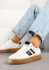 Białe Sneakersy Kultowe Tenisówki z Ozdobnymi Paskami Tenavellea. Białe trampki i tenisówki damskie Renee, bez wzorów, z jeansu, bez zapięcia. Za 74.99 zł.