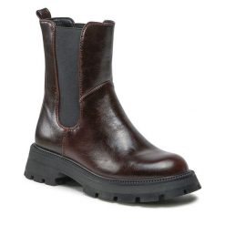 Sztyblety Jenny Fairy. Brązowe botki damskie Jenny Fairy, bez wzorów, bez obcasa, na płaskiej podeszwie, bez zapięcia. Za 179.99 zł.