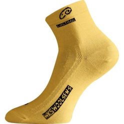 Skarpety merino WKS. Żółte skarpetki damskie LASTING, bez wzorów, z elastanu. Za 51.00 zł.