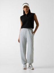 Guess Spodnie materiałowe 181395 Szary Classic Fit. Szare spodnie materiałowe damskie Guess, z aplikacjami, z materiału. Za 294.99 zł.