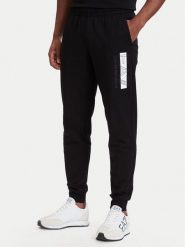 EA7 Emporio Armani Spodnie dresowe 7M002422 AF13512 MC001 Czarny Slim Fit. Czarne spodnie sportowe męskie EA7 Emporio Armani, m, bez wzorów, z bawełny. Za 424.99 zł.