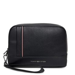 Saszetka Tommy Hilfiger. Czarne saszetki i nerki męskie Tommy Hilfiger, bez wzorów. Za 249.99 zł.