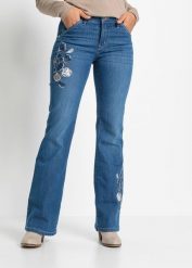 Jeansy flared, mid waist, ze stretchem. Niebieskie jeansy damskie bonprix, bez wzorów, z jeansu. Za 159.99 zł.