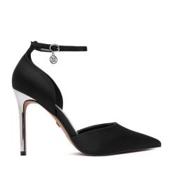 Szpilki Nine West. Czarne bluzki damskie Nine West, bez wzorów, bez obcasa, na szpilce, bez zapięcia. Za 249.99 zł.