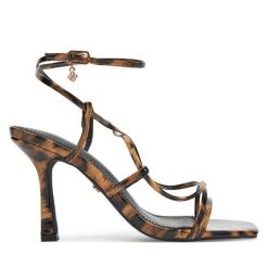 Sandały DeeZee. Brązowe sandały damskie DeeZee, bez wzorów, bez obcasa, na szpilce, bez zapięcia. Za 139.99 zł.