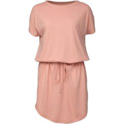 Sukienka damska LOAP Bugatela S (różowa). Czerwone sukienki damskie Lolë, s, bez wzorów, sportowe, bez kołnierzyka, bez ramiączek, sportowe. Za 179.99 zł.