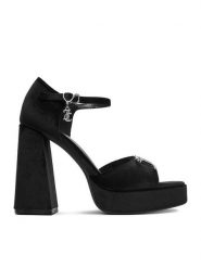 Juicy Couture Sandały EO-WSS21645-01 Czarny. Czarne sandały damskie Juicy Couture, bez wzorów, z materiału, bez obcasa, na słupku, bez zapięcia. Za 239.99 zł.